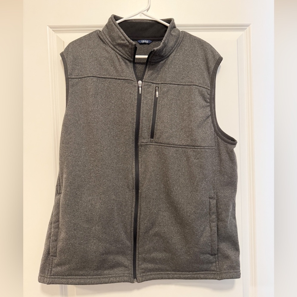 IZOD Men's Gray Vest
